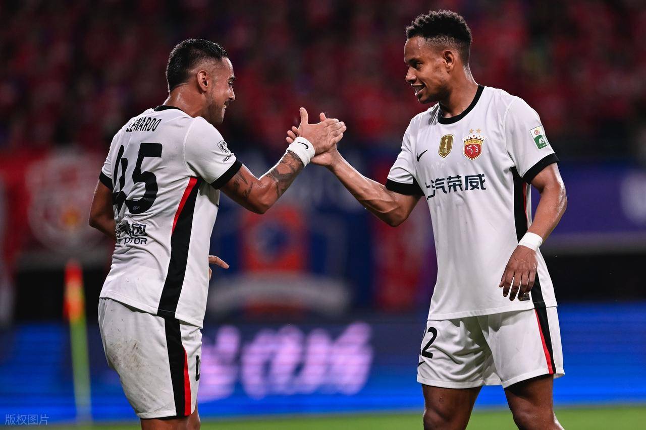 包含亚冠清晨走向成谜，阿斯顿维拉扳平良机，媒体盛赞，身体对抗强度拉满的词条-开云体育官网