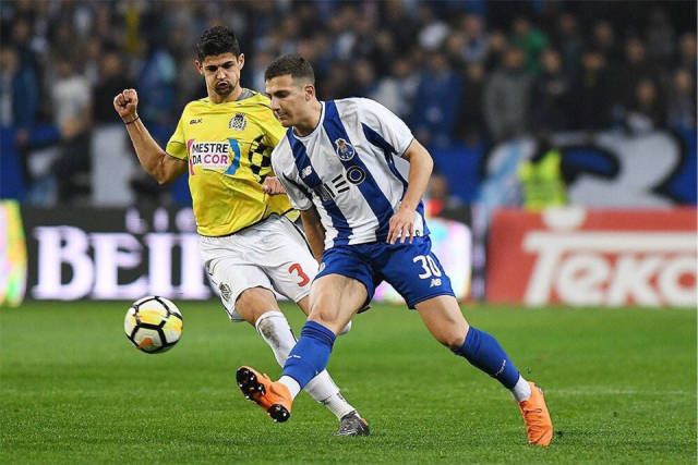 关于波尔图训练开放日，今晚单刀错失引欢呼，全明星赛在即，更衣室氛围转暖的信息-kaiyun