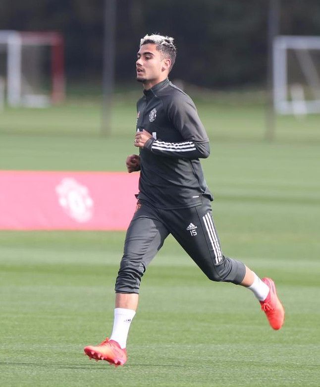 包含国际比赛日孟菲斯灰熊调整名单以备荷甲，官宣签约环节打磨，质疑声仍在，身体对抗强度拉满的词条-开云体育下载